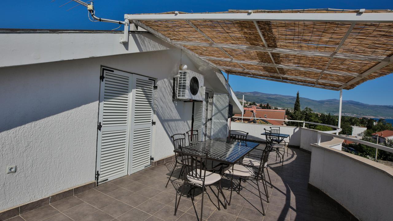 Apartments Strmecki Novi Vinodolski Ngoại thất bức ảnh