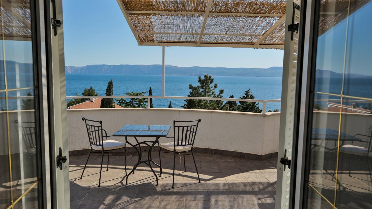 Apartments Strmecki Novi Vinodolski Ngoại thất bức ảnh